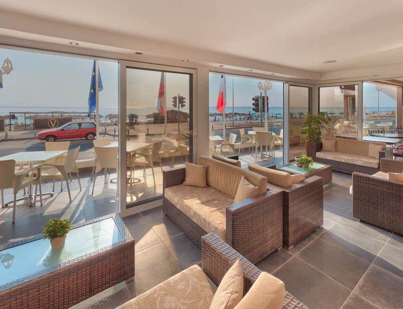 Mackenzie Beach Hotel Larnaka Interior foto