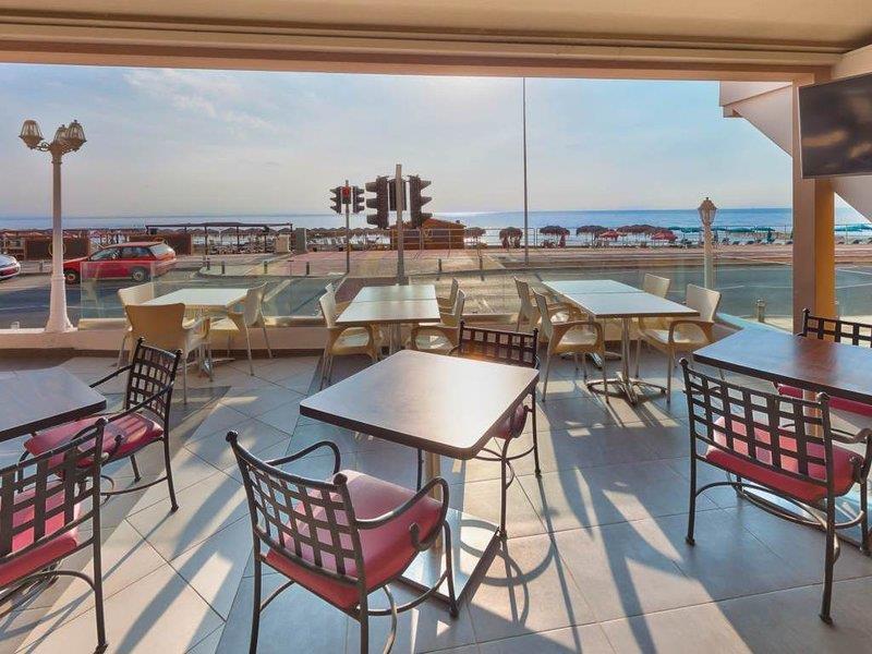 Mackenzie Beach Hotel Larnaka Interior foto